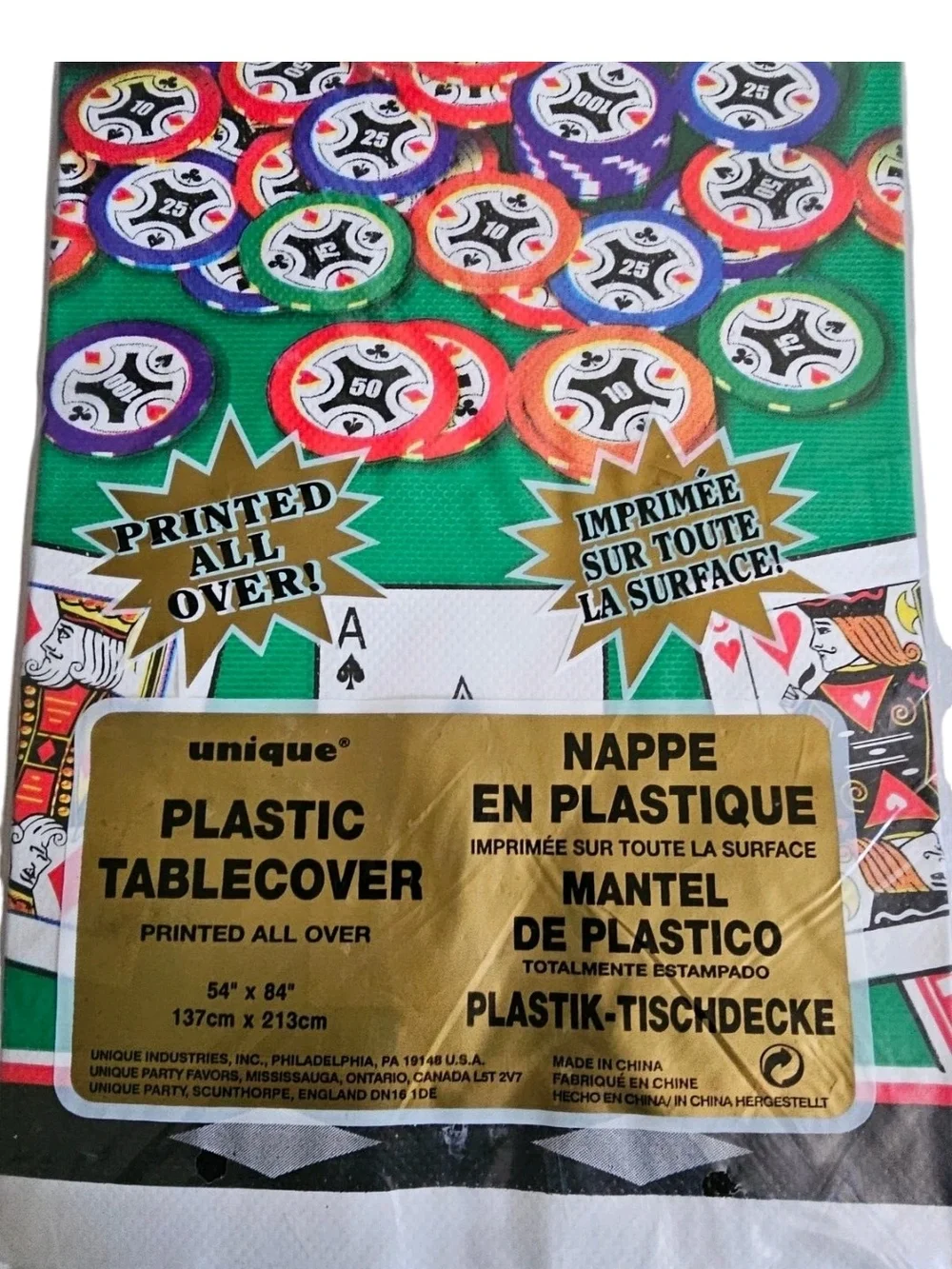 Nique Green Poker Chips Plastic Tablecover with Multicolor Chips Print